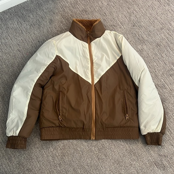 zyia reversible jacket med - Picture 3 of 3